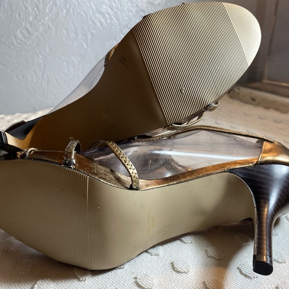 NEW YORK TRANSIT Copper Open Toe Strappy Heel - Picture 16 of 16
